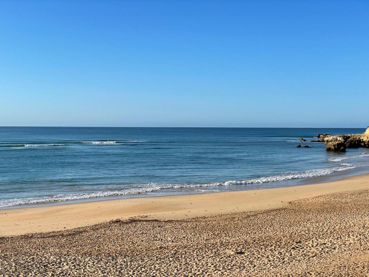 פארו Beautiful 2-Bed Apartment Golf Pool Beach מראה חיצוני תמונה